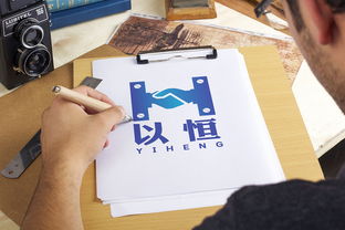 字母图形融合螺丝元素，打造工业美学的品牌标识